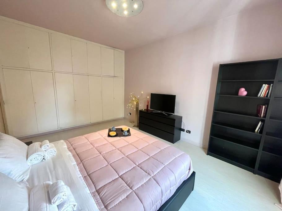 Cipro Pink House Apartment Rom