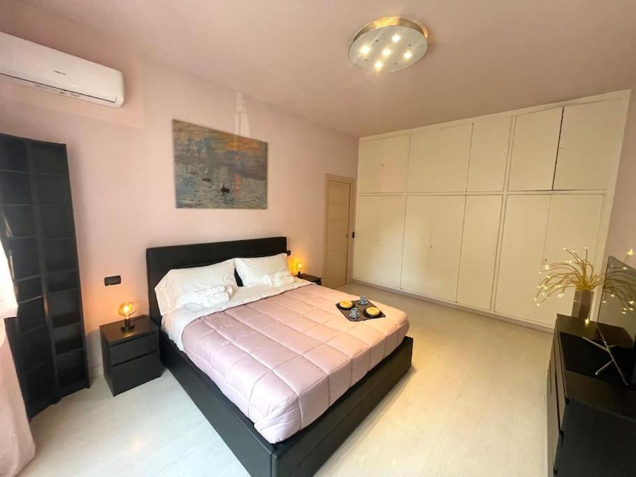 Cipro Pink House