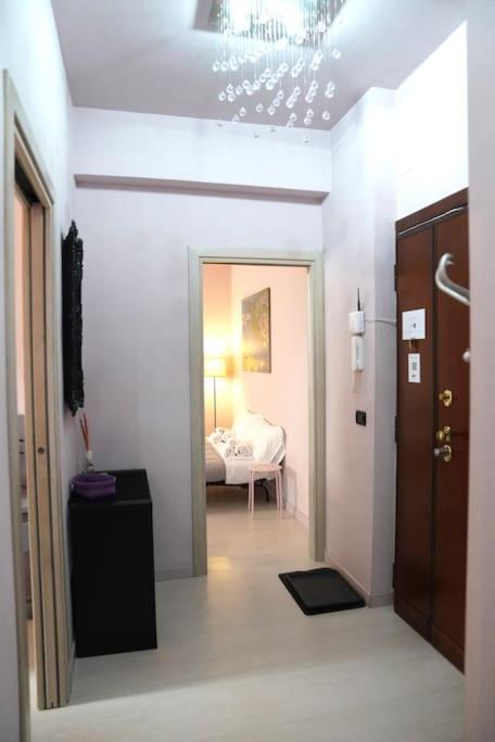 Cipro Pink House * Rom